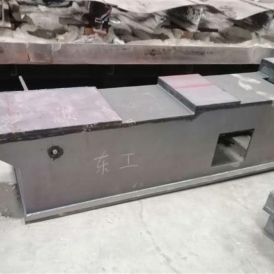 特大型打砂設備，對所有特大型金屬件表面打砂清除表面雜質(zhì)